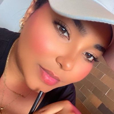 dayany07_'s tweet photo. #NuevaFotoDePerfil https://t.co/ax2df7pE0O