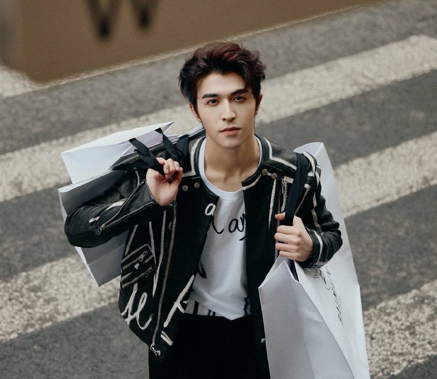 jao_pukan's tweet photo. ลูกรักป๊าสุดๆ คนนี้

Patrick Home To Luxury
#Plaza66BALMAINxPatrick
@Balmain @patrick_pppat
#BALMAIN #แพทริค #PatrickFinkler https://t.co/xBxF69krS8