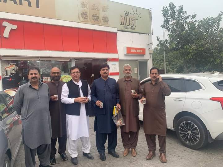ahmad__bobak's tweet photo. نارووال سے پی ٹی آئی رہنما پشاور میں موجود https://t.co/sGn5OzZylO
