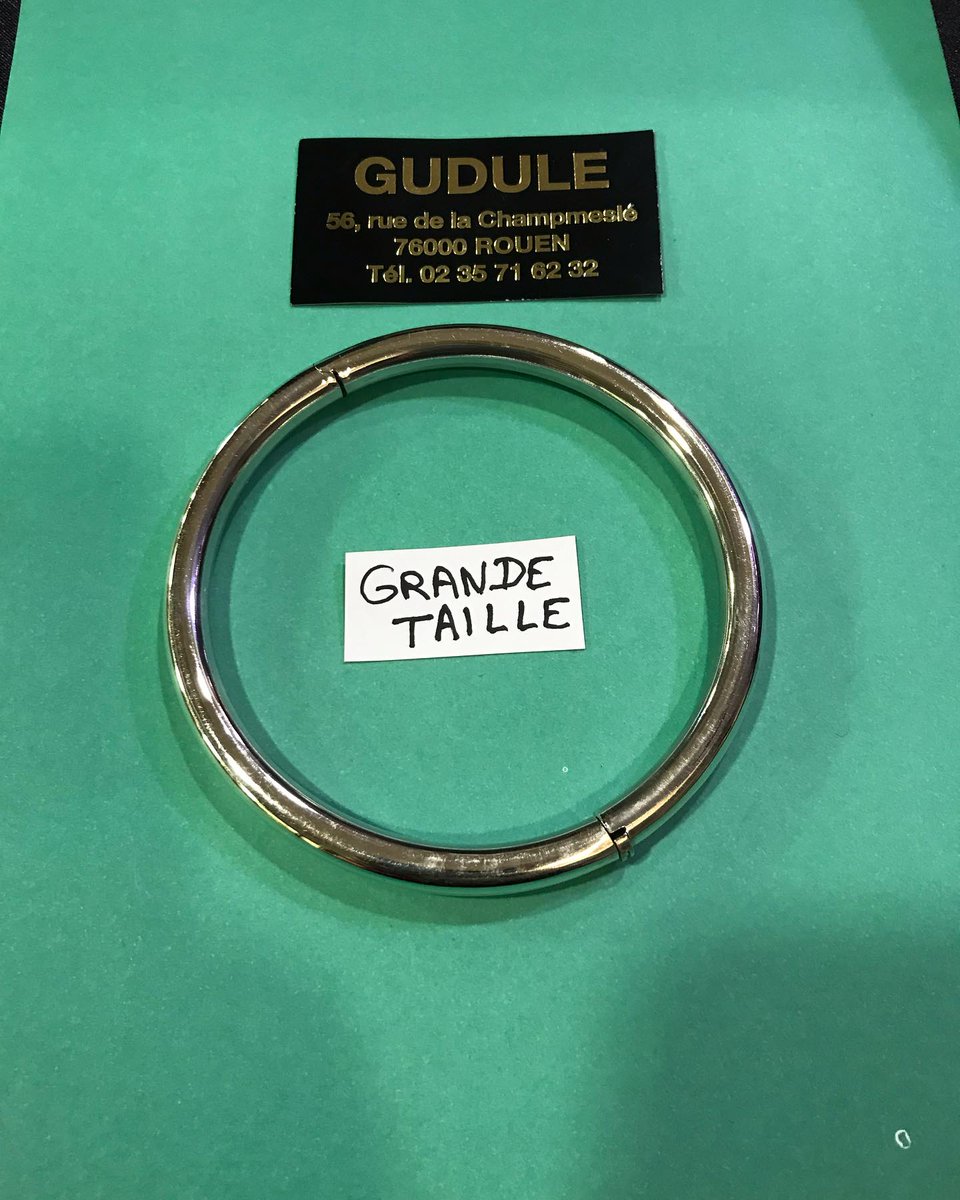 GuduleRouen's tweet photo. Ce vendredi 15 novembre votre boutique #Gudule de #rouen est ouverte de 9h30 à 13h et de 14h à 19h.
#NouvelArrivage
#bracelet #jonc #grandetaille en #argentmassif sans nickel dans votre #boutique #gudule de #rouen #bijouxaddict #Gudule_Rouen #bijouxrouen #gudulerouen https://t.co/xgz2d7tZKo