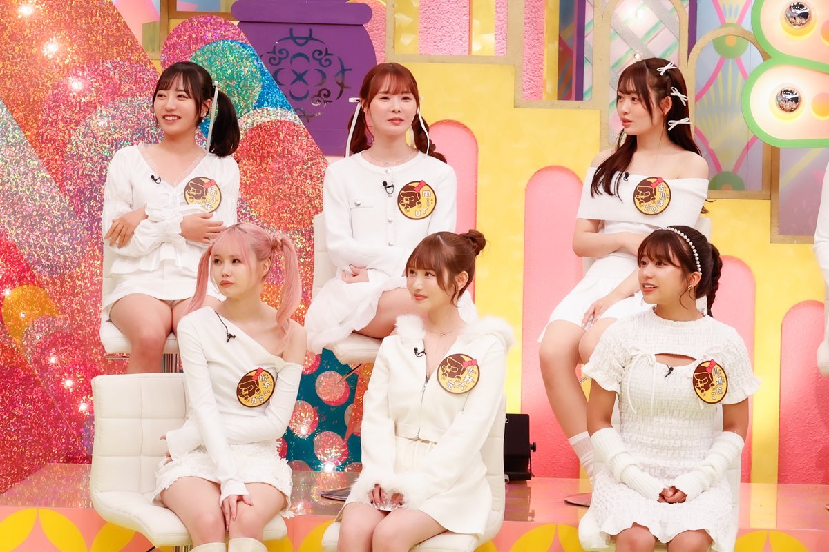 「#月ともぐら」お月ちゃんと一緒に番組収録をレポート🌙
⁡
今回担当してくれるのは #小野六花 ちゃん🤍
「#96 もぐら男子を救済!? 男と女のモヤモヤ相談会①」です！
⁡
ここでしか見れないオフショットも掲載！
記事はこちら💫
https://t.co/EJqKobttqC
⁡
「月もぐ」はテレ東にて毎週木曜27:05～放送中！
見逃し配信は、#TVer #DMMTV からチェック👀
⁡
@onorikka
@Tsukitomogura