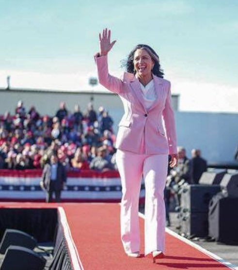 Mahalo ke Akua! Words can’t express how proud your mom and I are of you, dear....❤