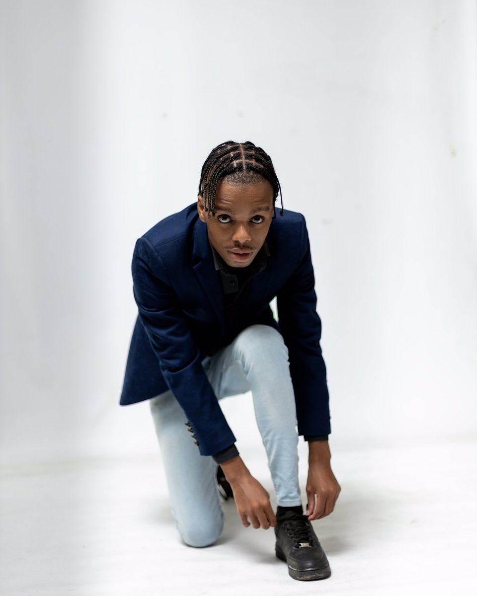 perfekt_motion's tweet photo. STUDIO SHOOT
0788670836 || 28 Bester Street, Nelspruit 1200
#studio #shooting #nelspruit #PerfektMotion #photography https://t.co/YSegC5tT2e