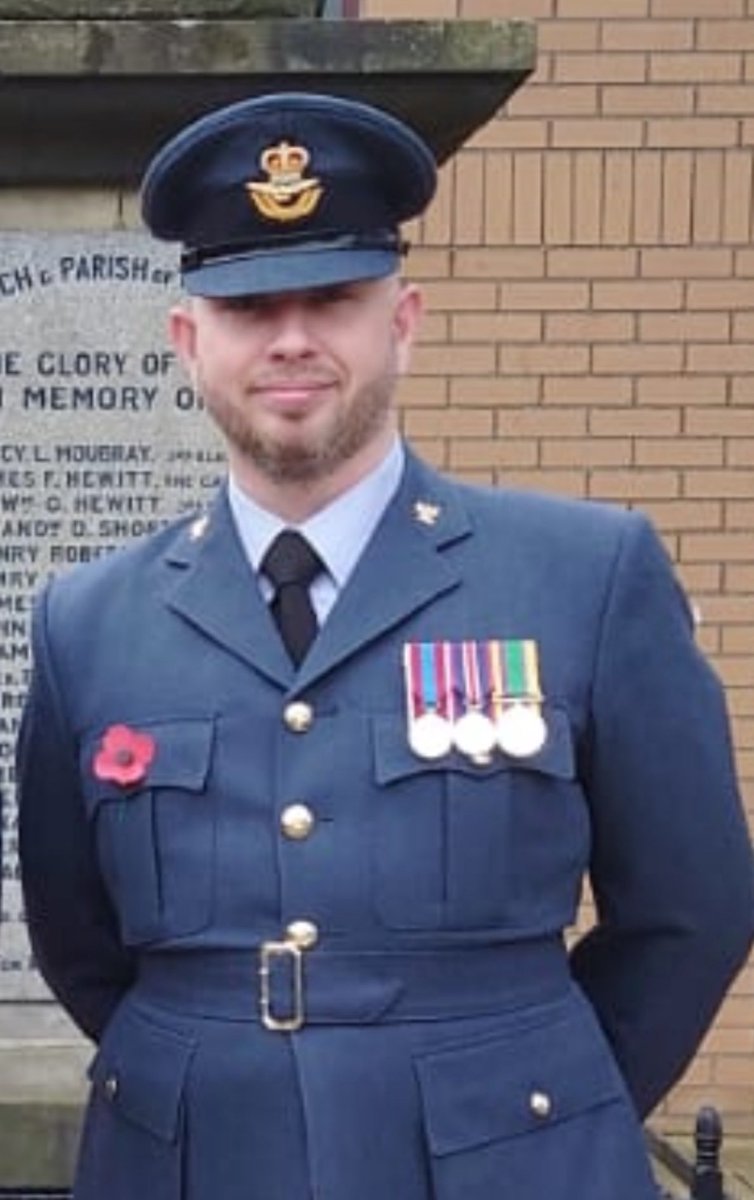 CSWSport's tweet image. Another amazing turn out by cadets and staff across @censcotwing for Remembrance 2024. At our local service this year, the parish minister also touched on the sacrifice of animals in war and the significance of the purple poppy.