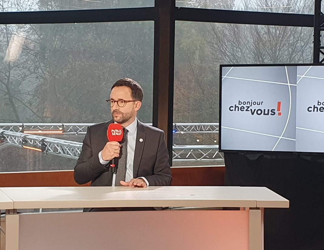 [ASSISES DES DÉPARTEMENTS]
"𝑫𝒆́𝒑𝒂𝒓𝒕𝒆𝒎𝒆𝒏𝒕𝒔 𝒂𝒔𝒑𝒉𝒚𝒙𝒊𝒆́𝒔, 𝒕𝒐𝒖𝒔 𝒍𝒆𝒔 𝑭𝒓𝒂𝒏𝒄̧𝒂𝒊𝒔 𝒊𝒎𝒑𝒂𝒄𝒕𝒆́𝒔 !" Retrouvez aujourd'hui, à 10 h 15, le discours de Nicolas Lacroix, Président du  Conseil départemental <a href="/LaHauteMarne/">Département de la Haute-Marne</a>  sur <a href="/publicsenat/">Public Sénat</a> ou <a href="/LCP/">LCP</a>
