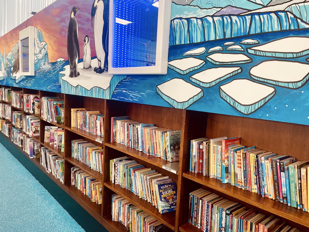 HENLEYDARREN's tweet image. Looking forward to speaking today about the importance of libraries, reading &amp;amp; books in the lives of every young person at @ASCELUK conference in Derby. @ASCELUK is part of our @ace_national National Portfolio bringing together children’s, public &amp;amp; schools libraries #LetsCreate