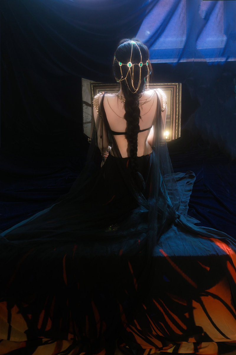 手机找到的第一件事…
📷<a href="/IES_anh/">IES</a>