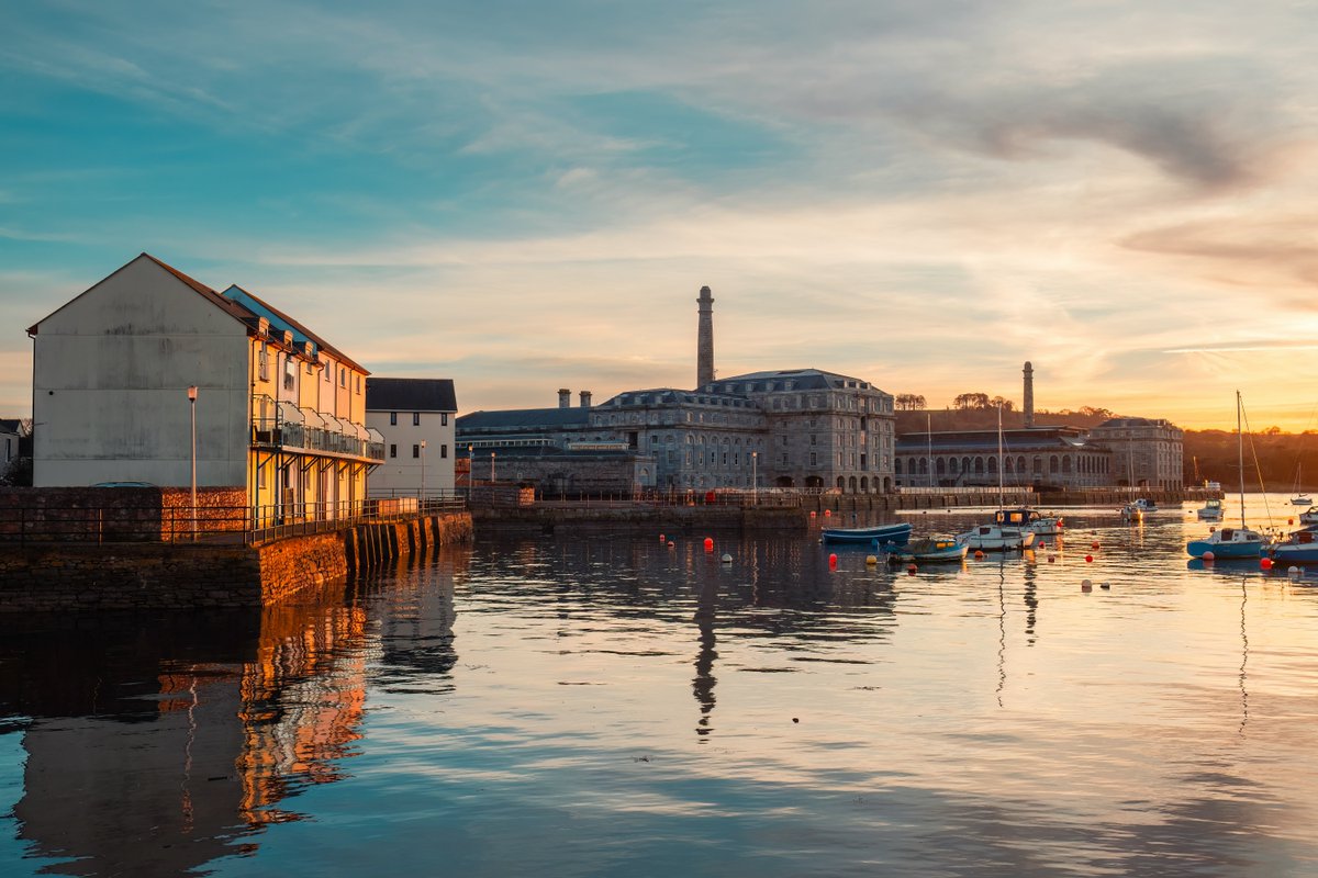 If you are interested in Plymouth as a lifestyle destination, why not read the second part of our Cross Keys blog?! 
loom.ly/ZOL1HjE
#residentialsales #lookingforhouses #propertyforsale  #blog #propertyblog #destinationplymouth #britainsoceancity #plymouthwaterfront