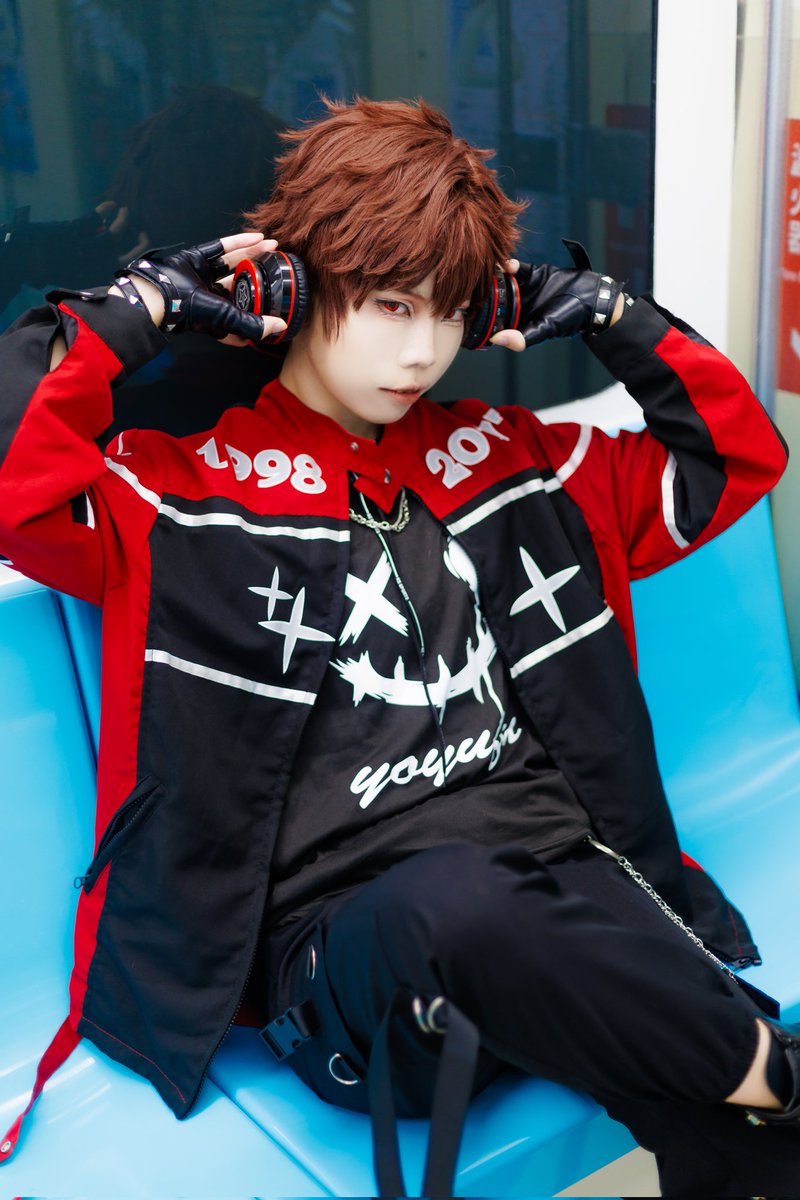 mofeite10's tweet photo. #驚封 #我在驚悚遊戲裡封神 #牧四誠 #cosplay https://t.co/1fHRcMp8TA