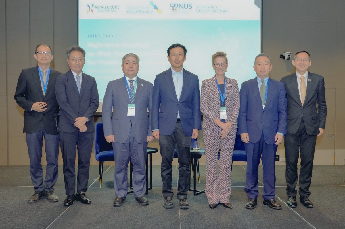 aseforg's tweet image. Honored to host Singapore’s Minister for Health, Mr Ong Ye Kung, who addressed public health experts on the critical need for unified Risk Communication. #RiskComm4PHE #WholeOfSociety @ASEForg @Asia_CHS #SSHSPH
