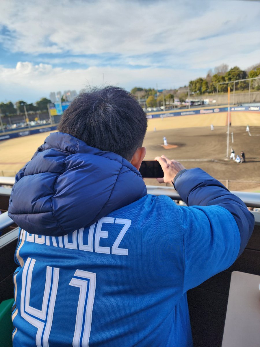 tonyb_f's tweet photo. "ファイターズのブライアン・ロドリゲス"を応援する日々は終わりを迎えました。大好きなチームで大好きな選手がプレーをする。かけがえのない時間だったと思います。
しかし、彼のキャリアには続きがあります。これからも、例え彼の居場所が地球の裏側だとしても、ほんの少しでも力になりたいです。 https://t.co/9tsLYDbHop