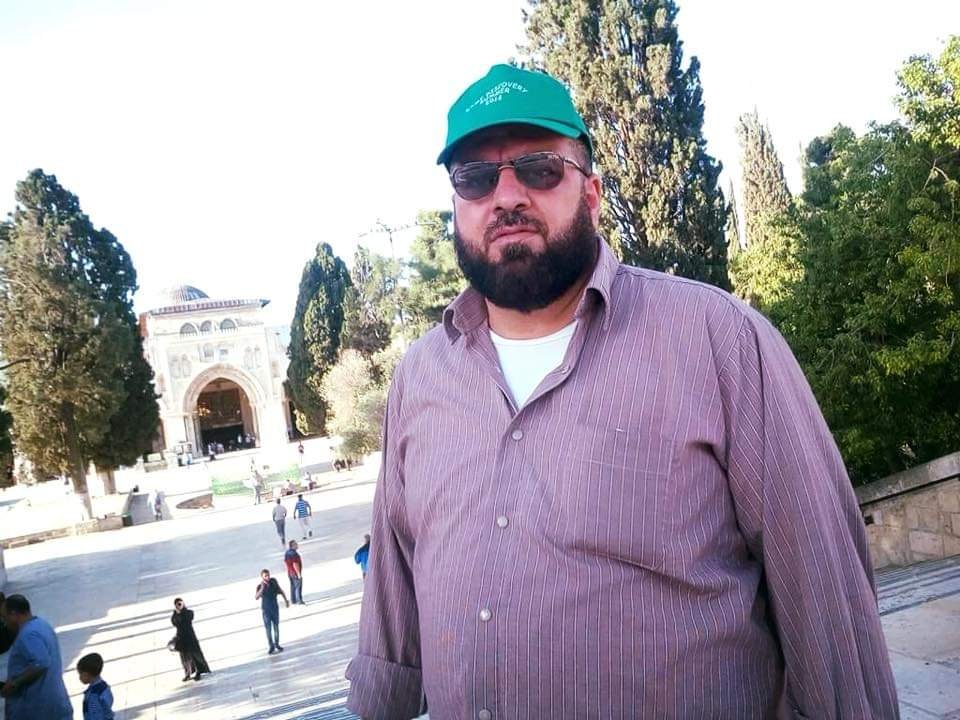 والد حبيبنا <a href="/motaVBA/">الرحالة معتصم عليوي</a>  الشيخ سميح عليوي شهيداً في سجون الاحتلال.