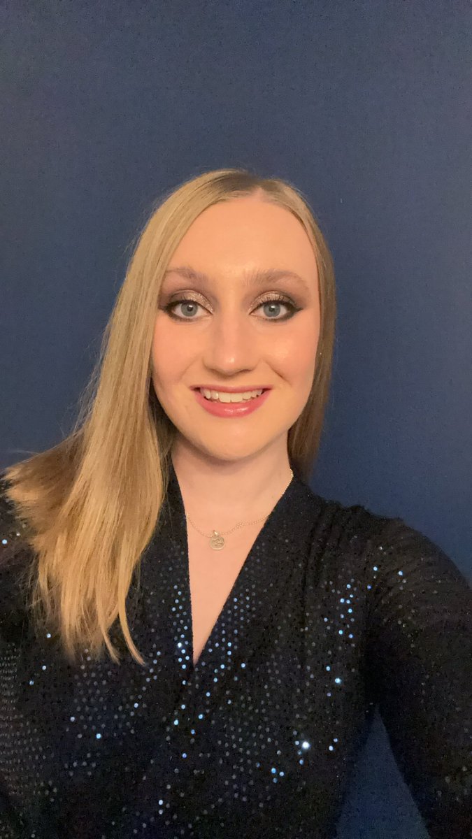 RebeccaBellIM's tweet photo. Fabulous evening attending my first WonderLAN Ball! 🥨🌭 Lovely to catch up with familiar faces beyond our 9-5 and to meet some lovely new people! 

Huge thank you to @OldSqChambers for their fantastic hospitality! 😁 

#WonderLAN #Event #TraineeSolicitor https://t.co/D5oXWbYhJp