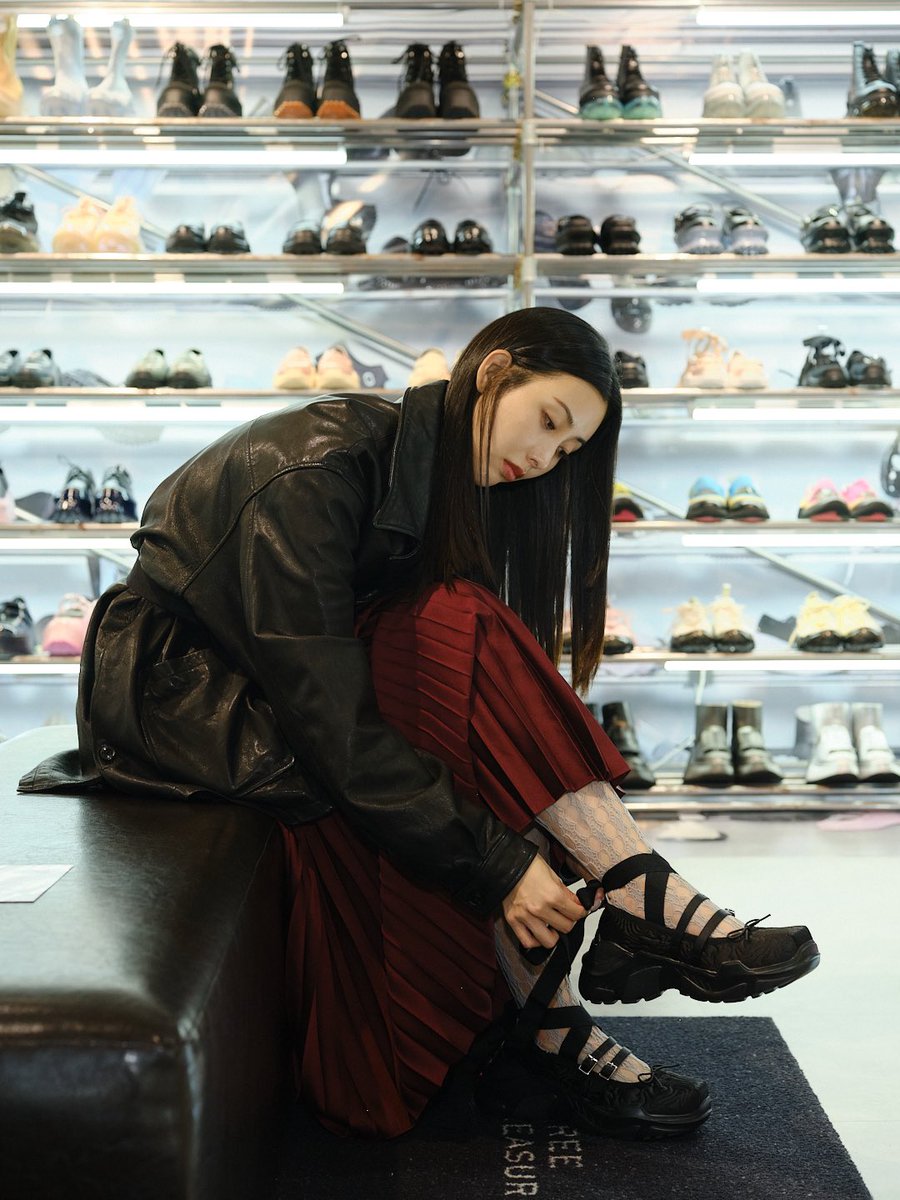 THREE TREASURESは「生命の関係性」をコンセプトに、AKIKOAOKI