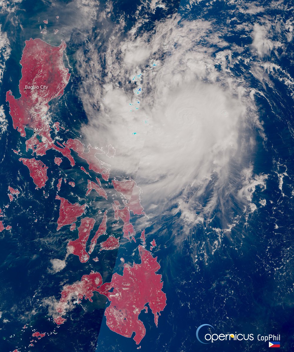 CopPhil's tweet photo. Yesterday, Super Typhoon #Ofel (#Usagi)🌀 made its landfall in the #Philippines🇵🇭, causing torrential rainfall, destructive winds, and thousands of people being evacuated

🔽#Copernicus🇪🇺🛰️ #Sentinel3 image from 13 November showing the massive storm on its path to landfall https://t.co/sMpQGqxKhj