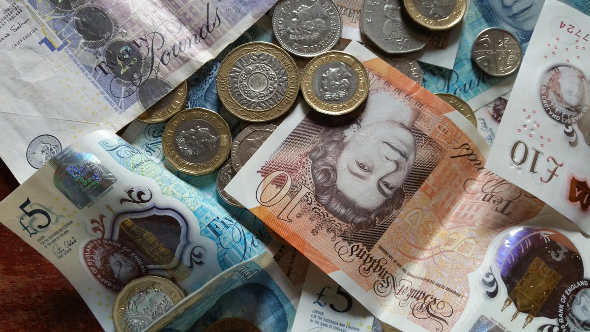 15 Real Ways I Save £100 Each Month (And You Can Too) pinching-pennies.com/15-real-ways-i…

#personalfinance #moneysaving