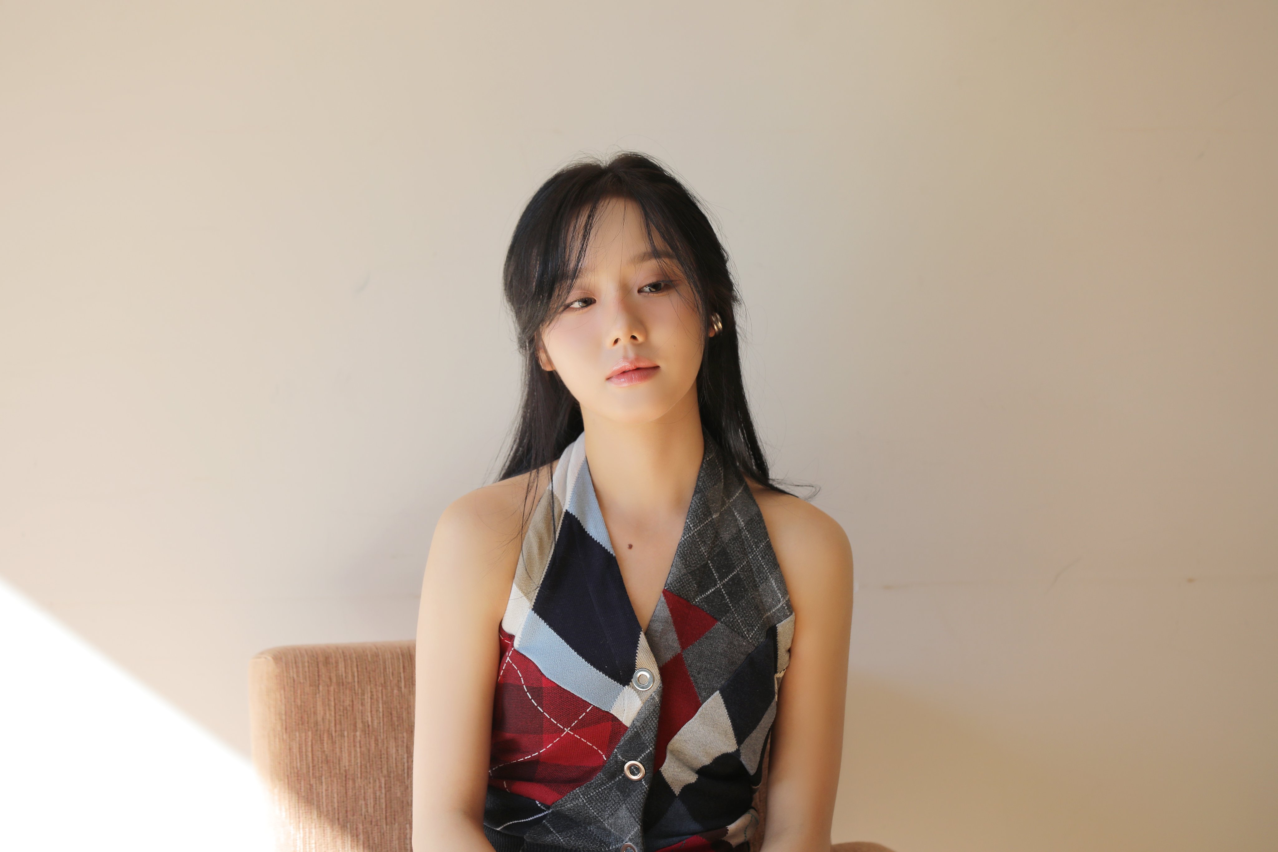 GcagkeoagAAlAaC?format=jpg&name=4096x4096