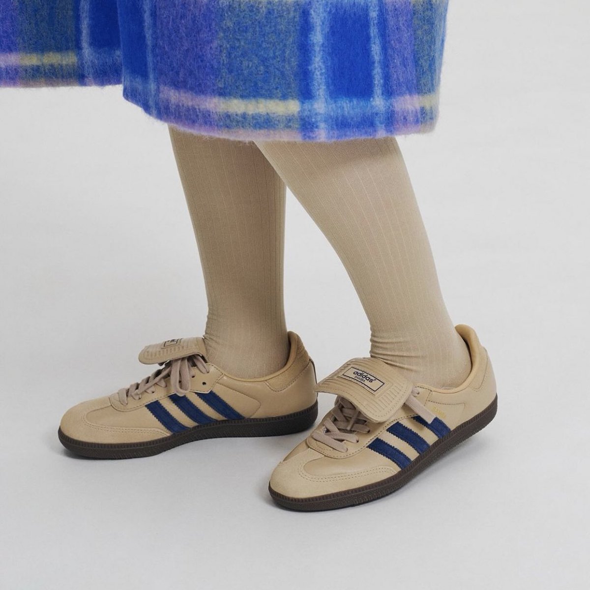 Keisuke.KOasisアディダス x BillieEilishロンＴ Keisuke.K様専用Oasisアディダス x BillieEilishロンT Keisuke.K様