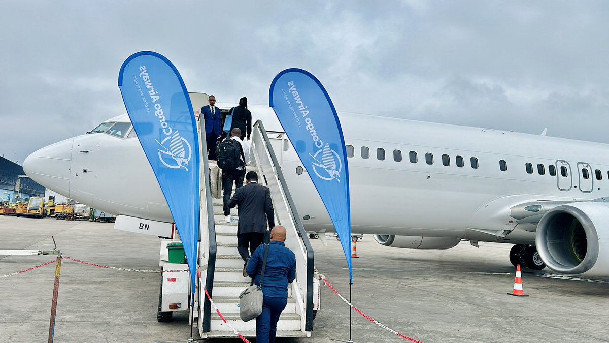 FlyCongoAirways's tweet photo. 🛑Chose promise, chose due !
Départ de l'avion de Kinshasa à destination de Kindu .
Congo Airways, le plaisir de voyager !
#AchetezMaintenant #RDC #LePlaisirDeVoyager #aviationlovers #decollage https://t.co/bASA2uKgxi