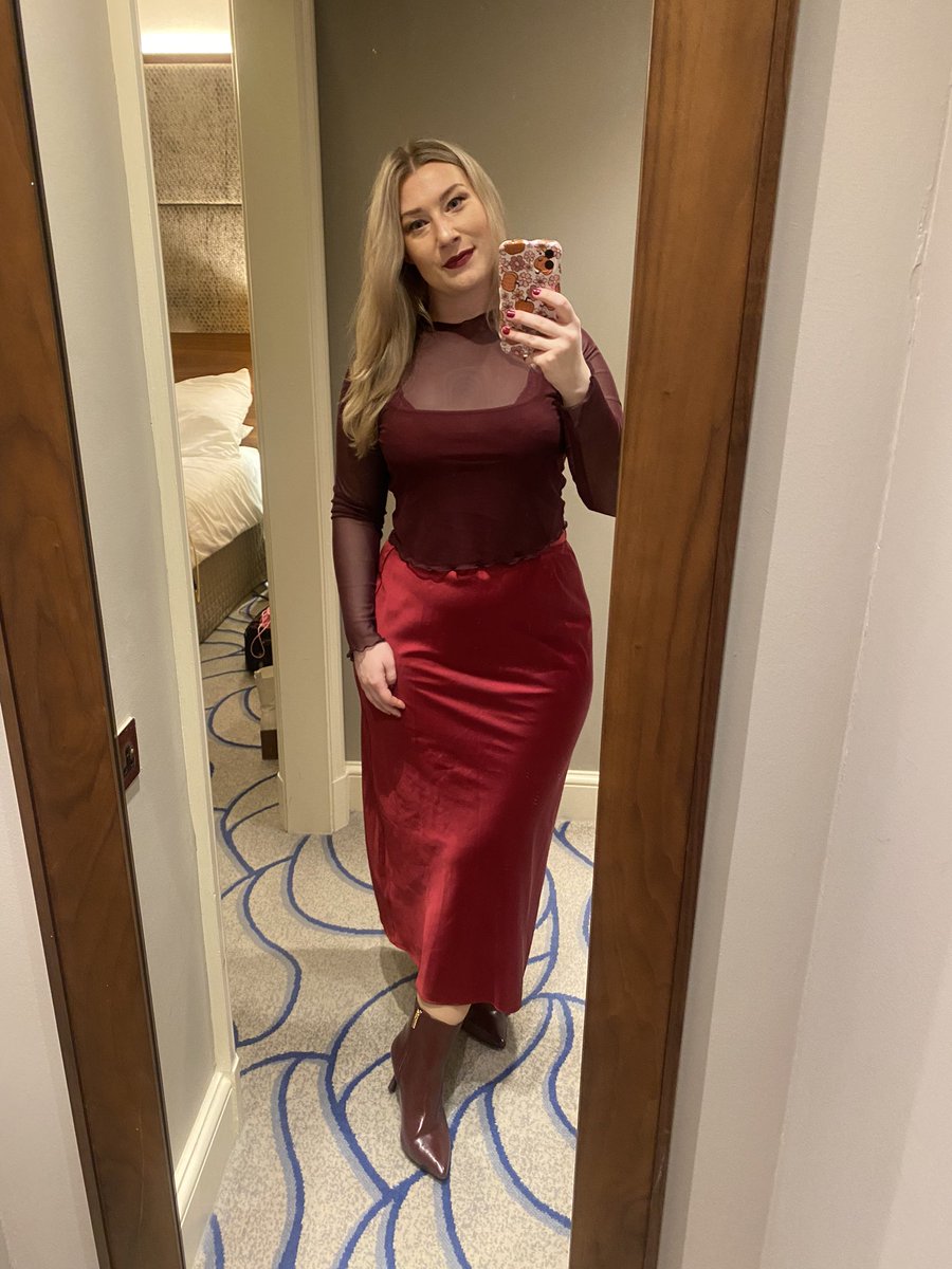 EmilyBense's tweet photo. Chapter 31🥳🥂 https://t.co/GHB4N9T1rd