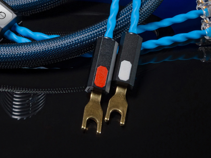 oku_papa's tweet image. SILTECH、創業40周年記念ケーブル “Ruby Crown”を11月26日発売。単結晶銀導体を採用
■Speaker
1.5m～
　バナナ：1,386,000円～
　Yラグ：1.518,00円～
■Interconnect（XLR／RCA）
1m：721,600円～
phileweb.com/news/audio/202…
noahcorporation.com/product/ruby-c…
シマムセンにてご予約受付中
#siltech #シマムセン