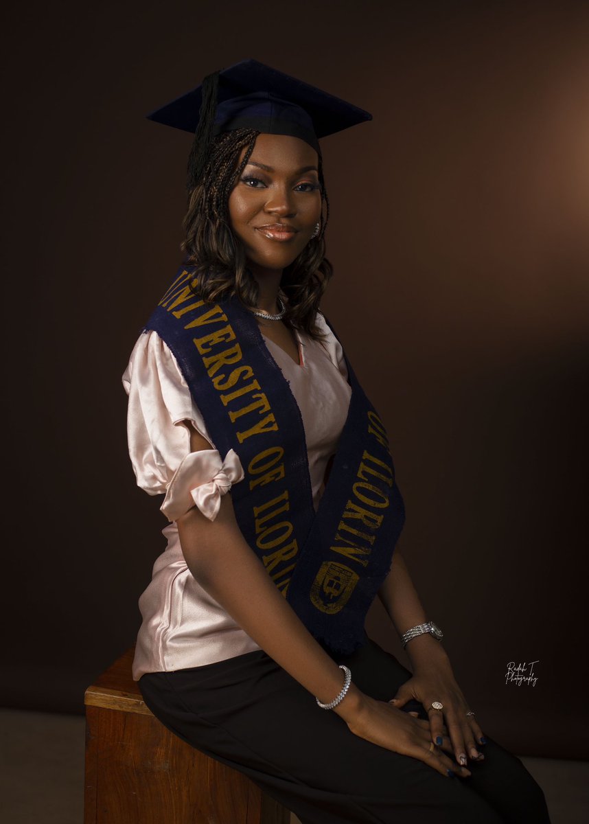 radah_t's tweet photo. Mosope 24 🎉
@KwasuOfficial #photographers710 @gdgoC_Kwasu @KWASUTVOFFICIAL https://t.co/15fmxZrQQh