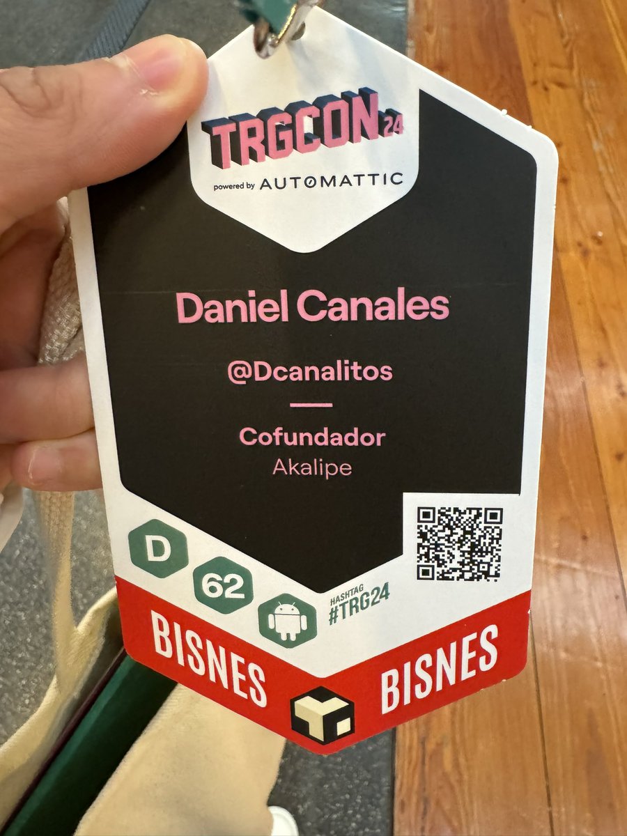 dcanalesgomez tweet media