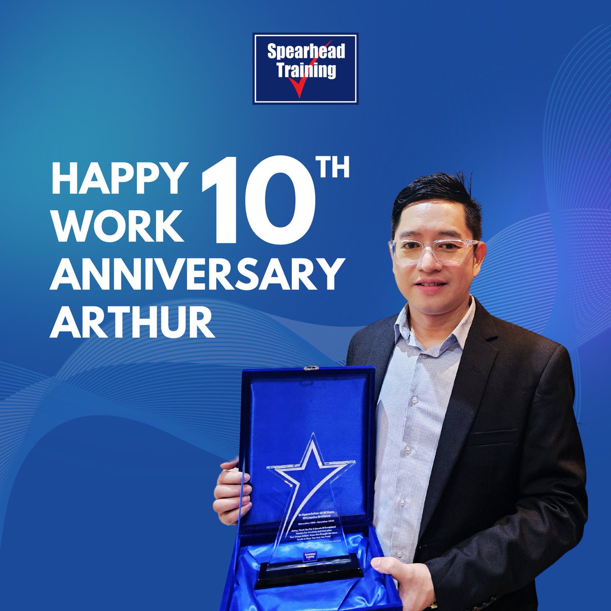SpearheadGulf's tweet image. Celebrating 10 years of Arthur’s unwavering loyalty, outstanding creativity, and his gentleness that lights up our workplace.  Thank you for making Spearhead shine brighter!
 
#10thYear #LoyalAndCreative #GraphicGenius #SpearheadGulf #SoftSkills #TrainingsDubai #UAE