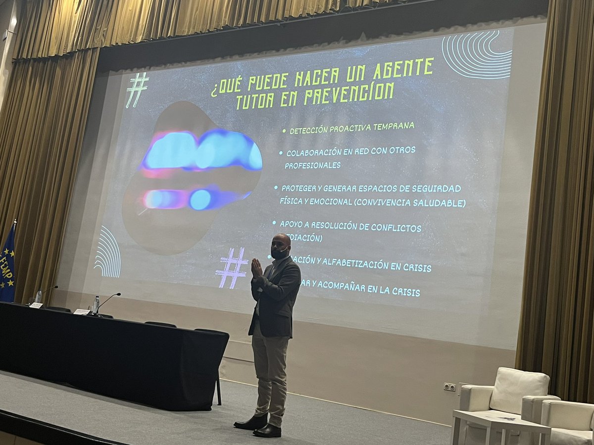 Que puede hacer un agente tutor en prevención??Detección proactiva
Colaboración en red
Proteger y generar espacios de seguridad
Apoyo en conflictos 
Educación en crisis
#suicidio <a href="/UPII_Ciceron/">Miguel Guerrero Díaz</a> 
#congresoagentetutor2024