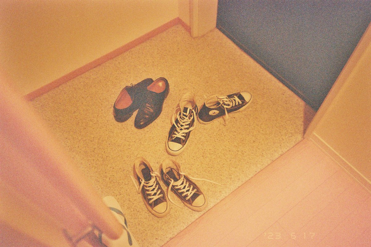 namida716's tweet photo. 好きだけの簡単な世界じゃないけど、結局は一緒にいるのが嬉しくて愛だ。
 #film
 #ナチュラクラシカ https://t.co/VBWjaTsVdh
