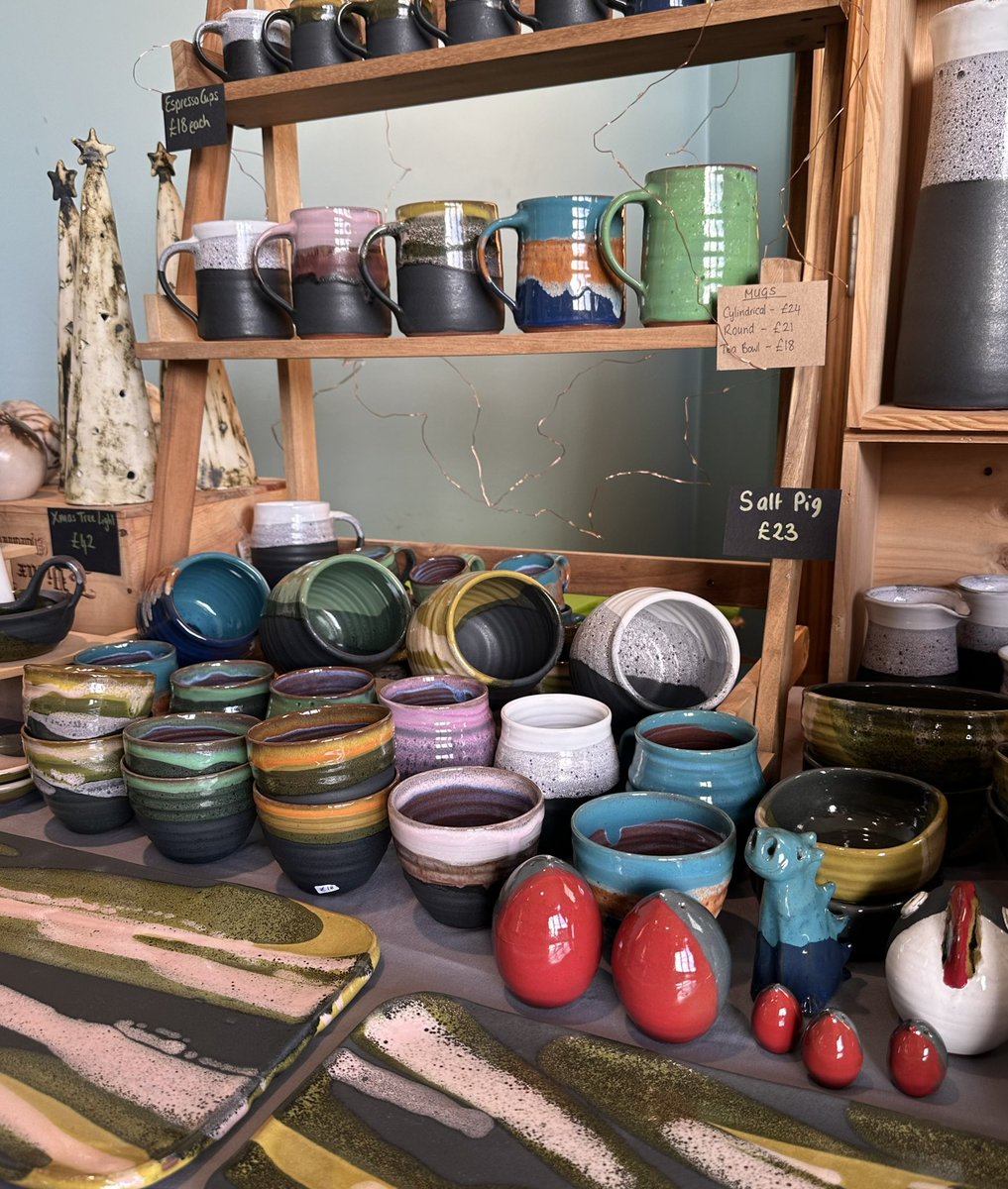 Mudness Ceramics tweet media