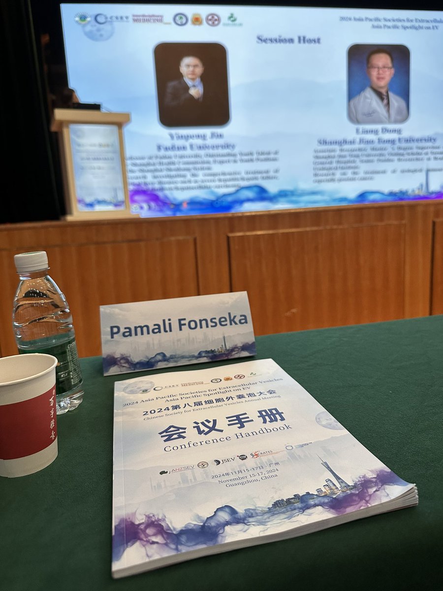 I got my own seat and name card at #APSEV2024! Super excited to present our current research on plasma EVs isolated from exercise individuals in treating metastatic breast cancer 
<a href="/LIMSLTU/">La Trobe Institute for Molecular Science</a> <a href="/SABE_latrobe/">La Trobe Agriculture, Biomedicine & Environment</a> <a href="/RCEVhub/">RCEV</a>