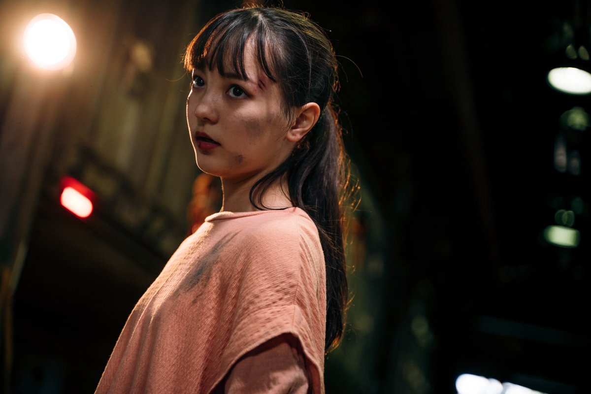 StickerOfficial's tweet photo. 【#角心菜 出演情報】
Poison Pop Pepper『#Jeeja』のMVに出演しております！
アクションにも初挑戦していますので、
かっこいい楽曲と、映像とともに
是非、ご覧ください！！ https://t.co/Ljq5tKnwyf