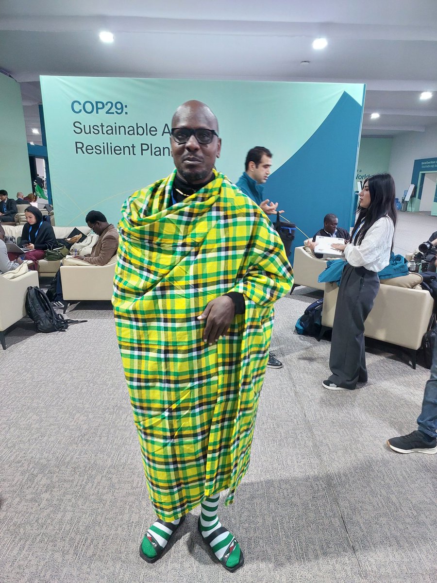 LandActions's tweet photo. Today we were privileged to meet with our Kenyan climate and Environmental advocate and activist,Elizabeth at COP 29 in Baku,Azerbaijan.@lizwathuti @FundHumanRights @COP29_AZ @GreengrantsFund @CSONetwork @PopnMatters @KCDF @agape_earth @RightsResources @RightsinDevt https://t.co/hA1Rhf9ZTu