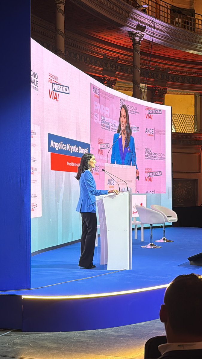 È giunto il momento di prendere decisioni nette, visionarie. Dobbiamo agire con un coraggio che forse non abbiamo ancora mai messo in campo. #presenza