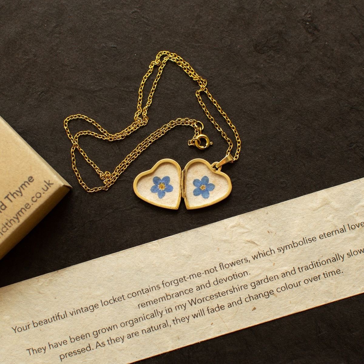 prtygal777's tweet photo. forget-me-not flower, Vintage Locket https://t.co/b9nXxHg4GY
