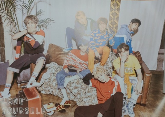 OGkH2DnahLSYVYT's tweet photo. 방탄소년단(bts) love yourself(her) 양도 

앨범 1장+포스터 1장 5,000
(포스터 추가시 +3,000)
4개세트 구매시 20,000 

https://t.co/BnNviWrgiK 

3호선 홍제역에서 직거래도 가능합니다 

카톡이나 디엠 주세요 

#방탄소년단 #bts #공식 #양도 #한정 #loveyourself #her #앨범 #포스터 #세트 https://t.co/EcwKIUo6G1