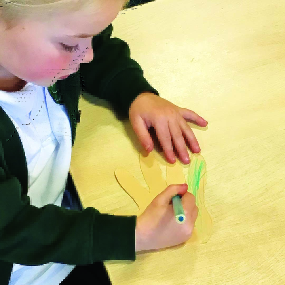 BedeSouth's tweet image. This week in reception, we continued to learn about Diwali - the festival of light! We made our own diva lamps to guide Rama and Sita home. We are also had a dentist visit and tell us all about how to keep our teeth healthy.

#ESFmat #BedeAcademy #Valued #Challenged #Inspired