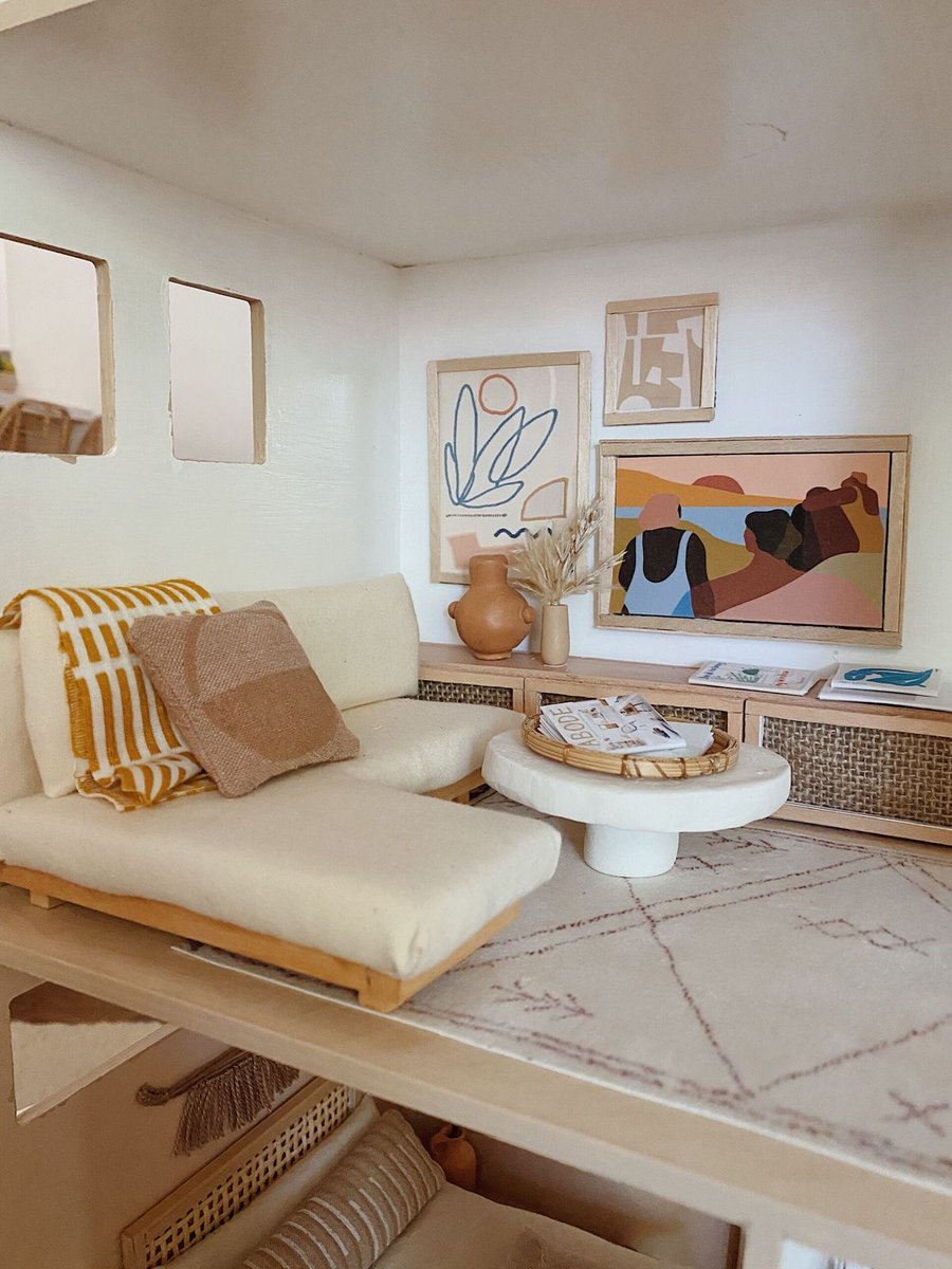 magic_intdesign's tweet photo. Create a kid-friendly yet stylish living room where functionality meets aesthetics! 👶💫 #FamilyDesign #HomeAesthetics #KidFriendlySpace https://t.co/4GMuuVd8pH