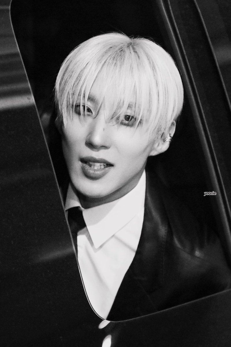 yeonie530_baby's tweet photo. 241115 뮤뱅 퇴근길

#문종업 #MoonJongUp 
#文鐘業 #ムン·ジョンオプ 
#PETER #피터 #TWISTYA
@jongup_official https://t.co/uTd5zWhwvP