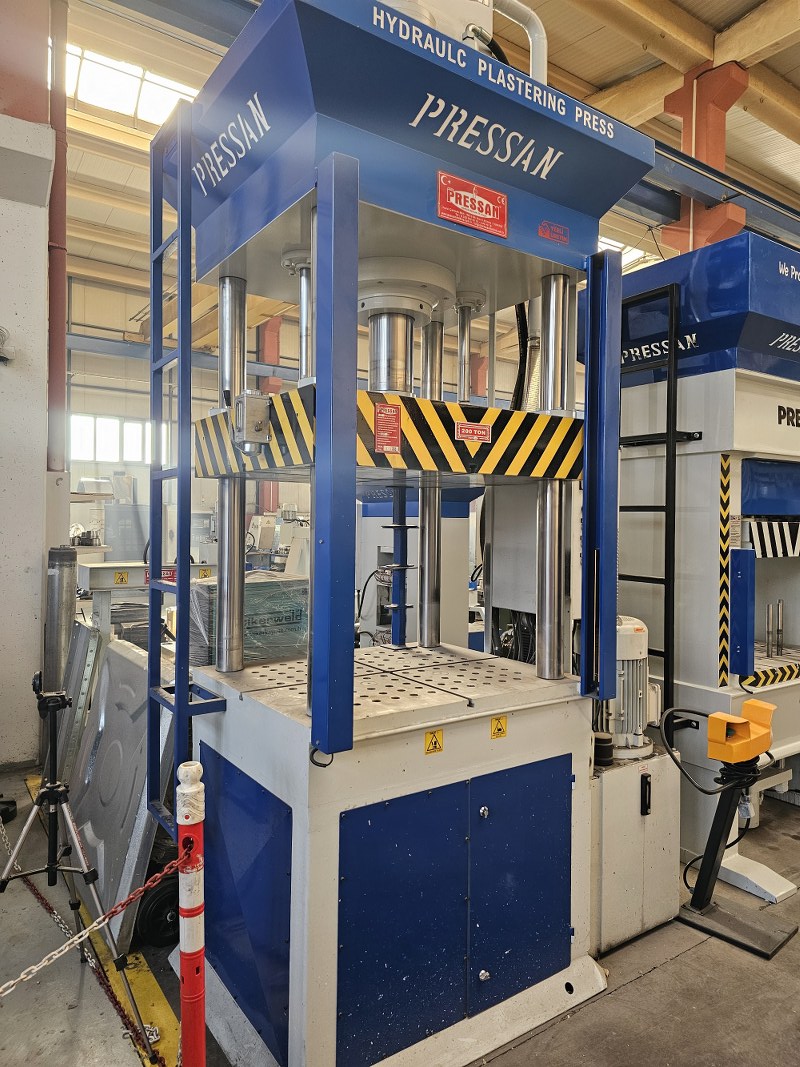 200 Ton Pressan Sutunlu Sıvama Pres
Model Yılı : 2024
Tabla : 870 mm x 670 mm
Strok : 850 mm
İki Tabla Arası Açıklık : 1000 mm

MG Takım Tezgahları Makina San.Tic.Ltd.Şti
2. El ve Sıfır Makina Alım-Satımı

mggrup.net
info@mggrup.net

0532 611 67 64