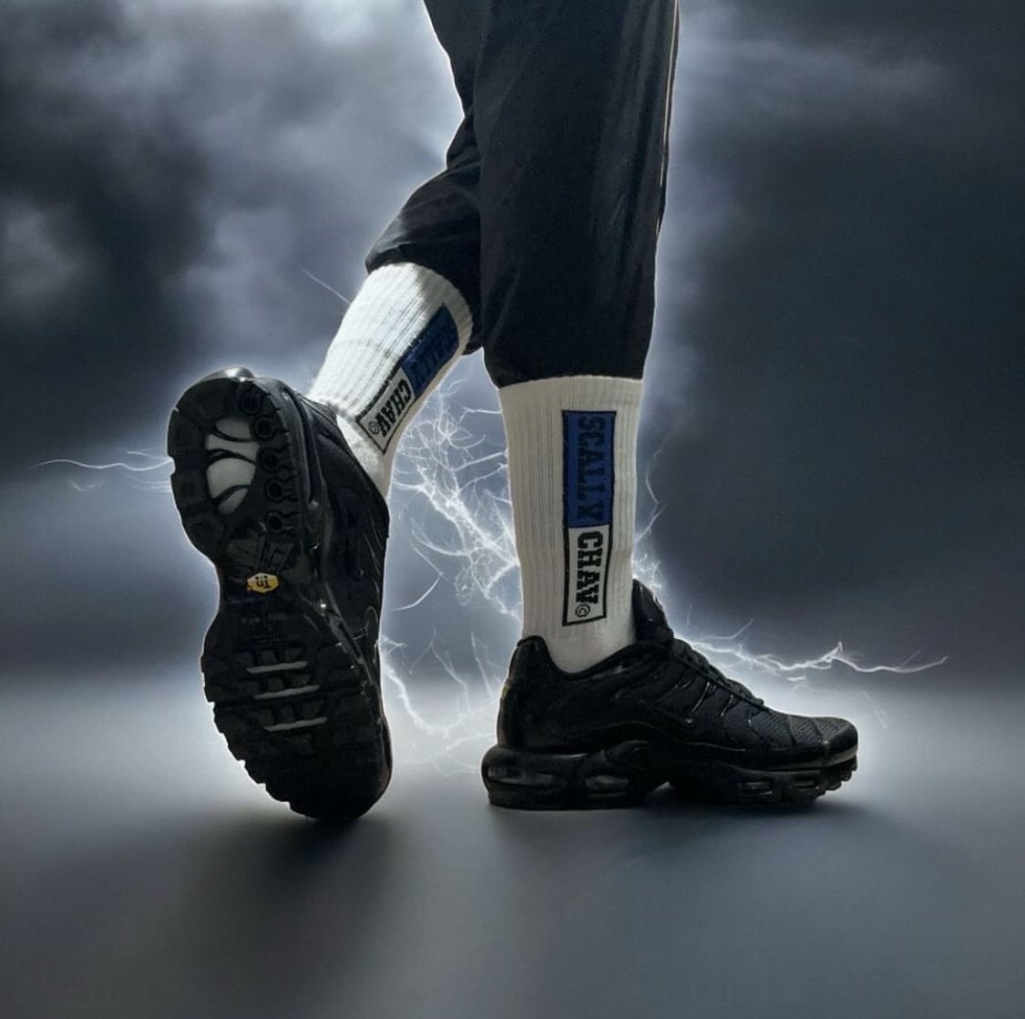 SCALLYCHAV tweet media