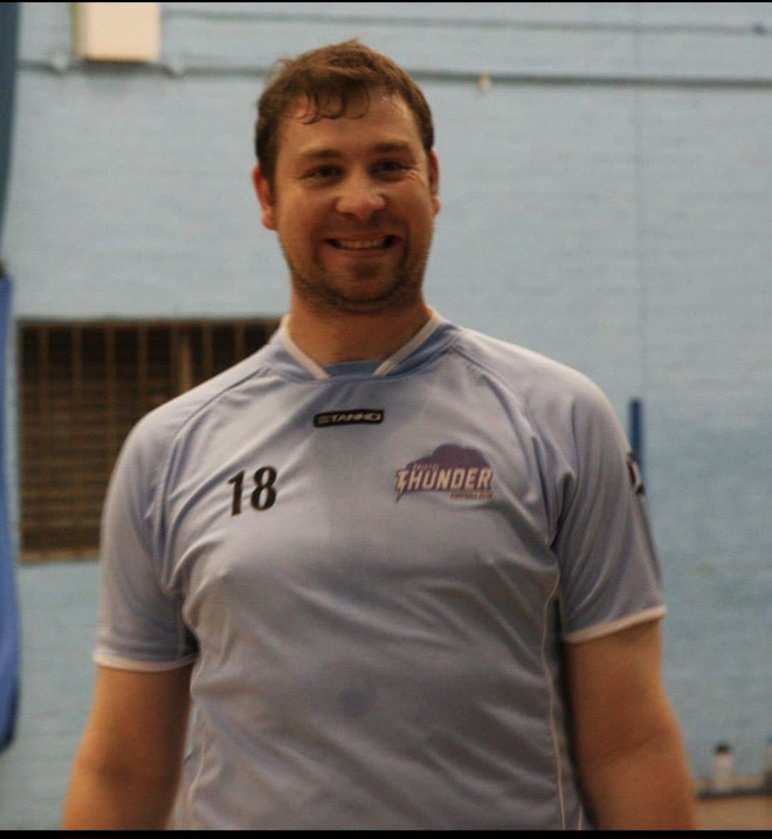 Its the BIGGIE Sat 4s v  3s in the first derby of the season <a href="/GrammarSports/">Bristol Grammar School Sports Facilities</a> 1.30. Also a minutes applause in tribute to early Thunderer <a href="/ChefmorrisBen/">Ben morris</a> 2s head to <a href="/OxfordCityKorf/">OxfordCityKorfball</a> for top of the table clash. Sun 1s head to current champs <a href="/BecKorfball/">Bec Korfball Club</a> <a href="/korfballleague/">England Korfball League</a> <a href="/swsportsnews/">South West Sports News</a>