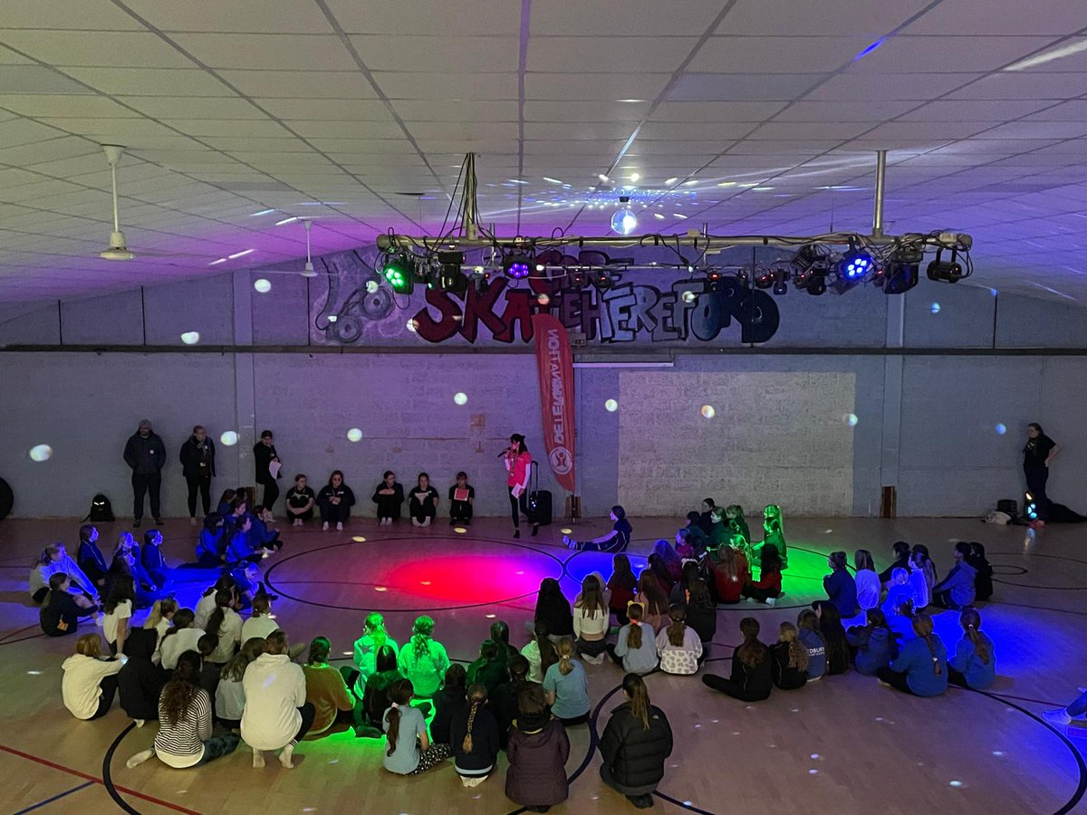 ThisGirlCanHW's tweet image. Today's #HereGirlsCan festival is officially underway with our opening ceremony.
A big thank you to The Starlight Company for getting us started! 💃🎶🩰
@ActiveHW @ThisGirlCanUK
#ThisGirlCan #Herefordshire