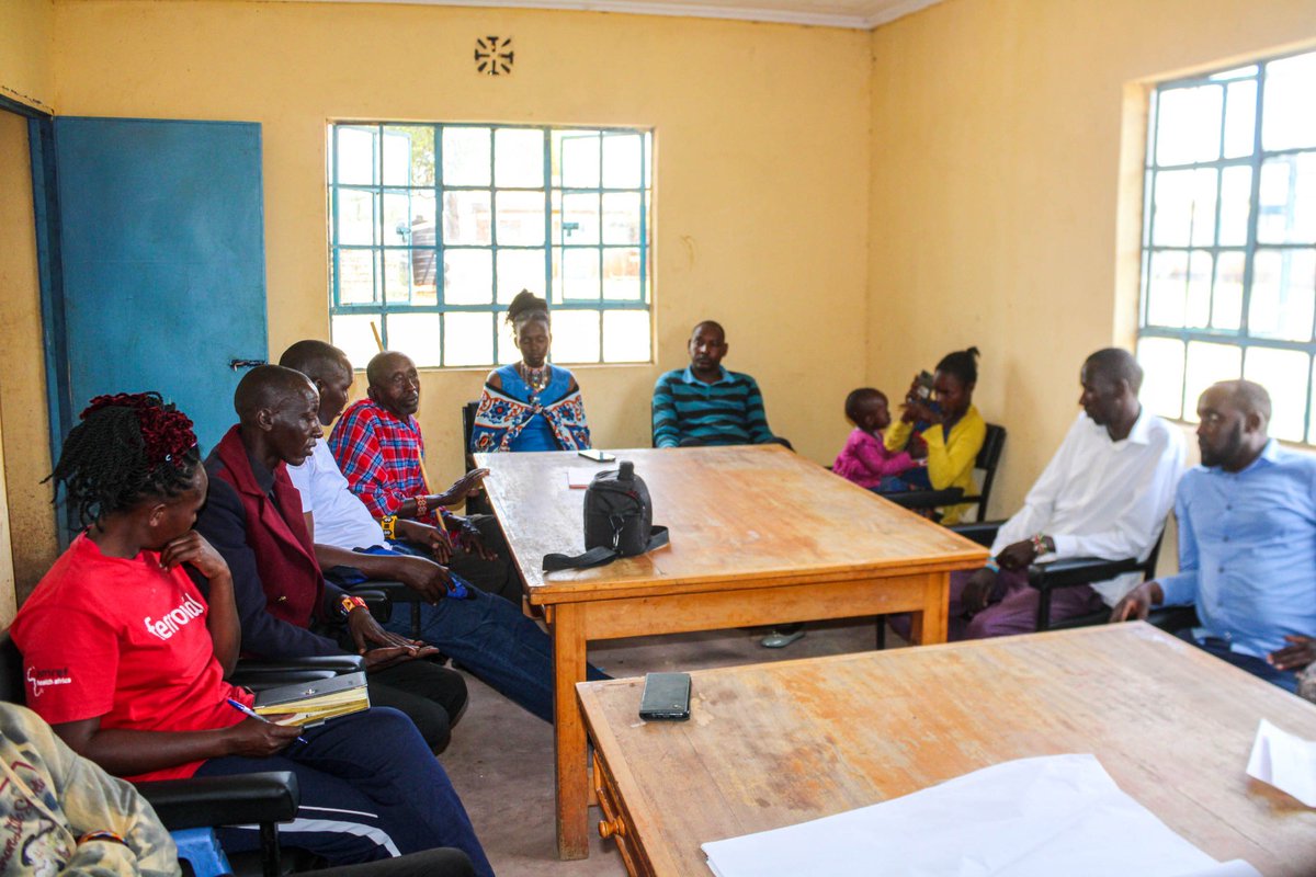 IllaramatakC's tweet photo. Engaging with the dedicated board members of Olgos Primary School today, exploring innovative ways to enhance education and tackle challenges. Together, we’re building a brighter future for our children! #EducationForAll #CommunityEmpowerment https://t.co/Fi56togRAp