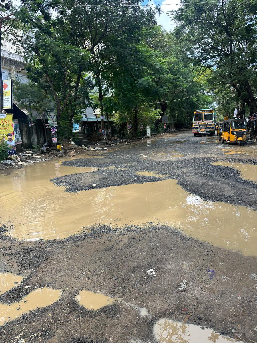 InduRabin's tweet photo. Sir/madam .Current status of the road front of NPS international,embassy residency,global hospital. WORK not yet started as of now @Iyankarthikeyan @mkstalin @Anbil_Mahesh @Udhaystalin @jvidyasagar @ThamizhachiTh @CMOTamilnadu kindly follow it up and help us get a safe road.🙏🏻 https://t.co/CJ9M6rz03k