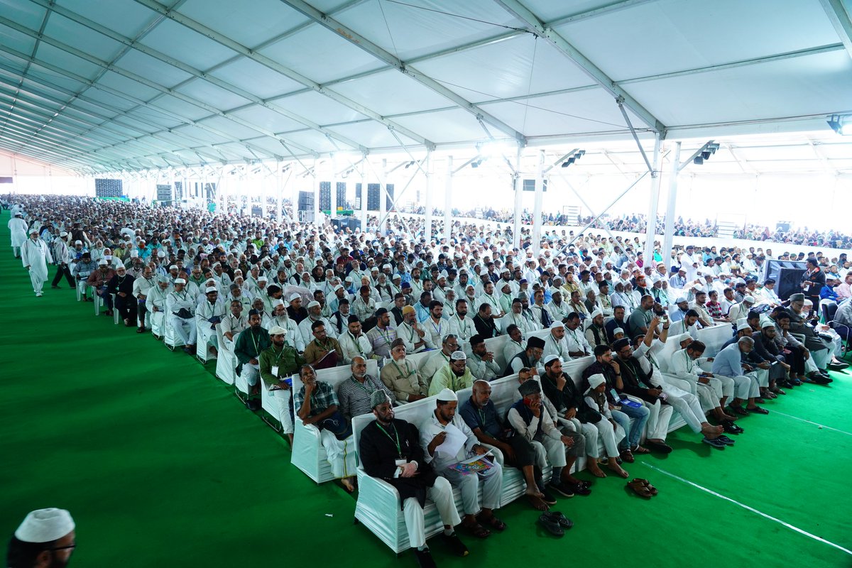 JIHMarkaz's tweet photo. Muslims should become the voice of Justice, Moderation and Peace in India: Syed Sadatullah Husaini
@sadathusaini https://t.co/hxuLYEvx87