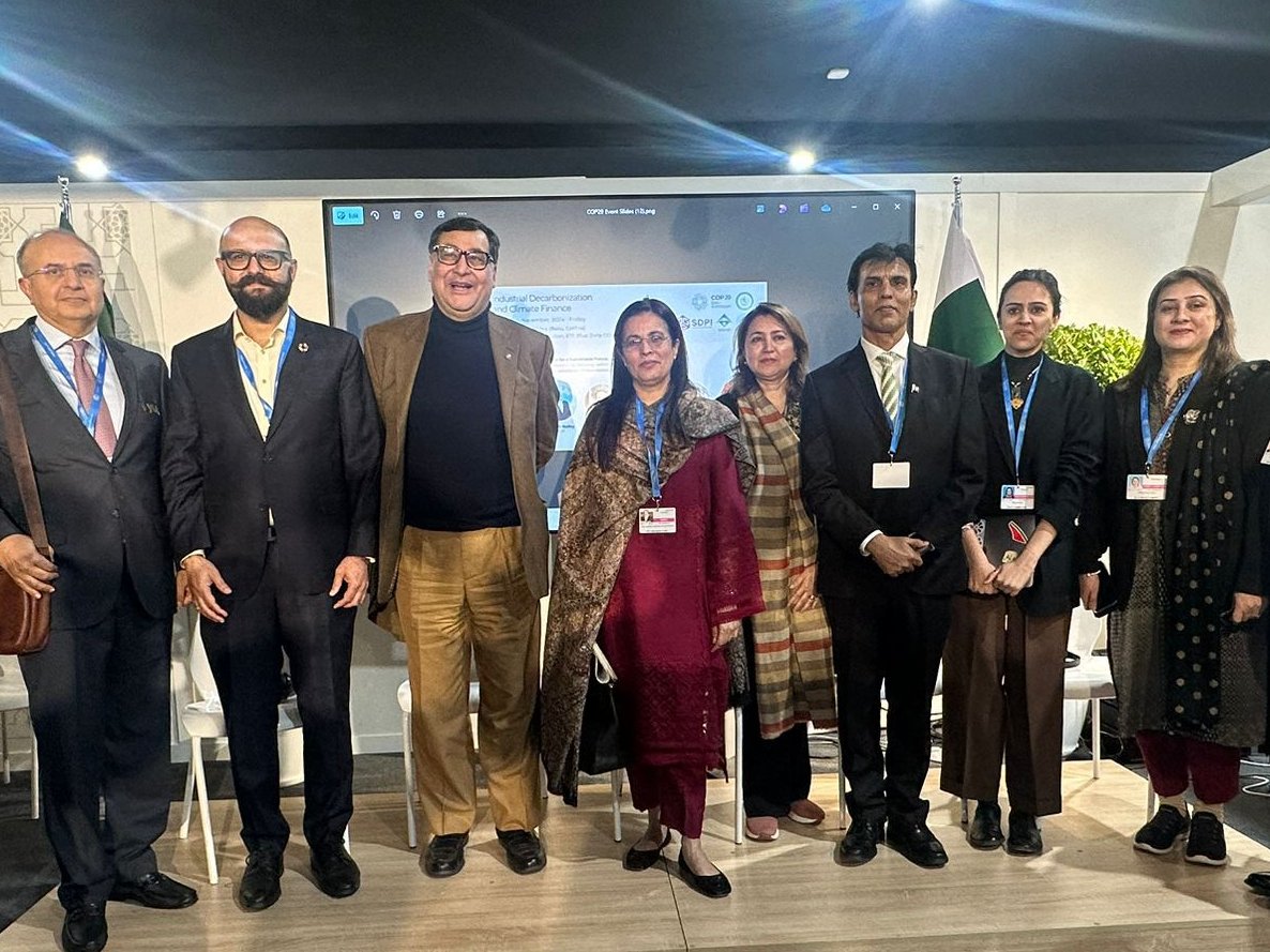 Weather and Climate Services (@wenclims) on Twitter photo <a href="/drfahadsaeed/">Fahad Saeed</a> speaks at the #COP29 Pakistan Pavilion session on 'Integrating science into judicial decision making-the role of courts in navigating complex climate data'.
Insightful discussions with esteemed panelists <a href="/AdilNajam/">Adil Najam </a> <a href="/Abidsuleri/">Abid Qaiyum Suleri</a> <a href="/drfahadsaeed/">Fahad Saeed</a> speaks at the #COP29 Pakistan Pavilion session on 'Integrating science into judicial decision making-the role of courts in navigating complex climate data'.
Insightful discussions with esteemed panelists <a href="/AdilNajam/">Adil Najam </a> <a href="/Abidsuleri/">Abid Qaiyum Suleri</a>