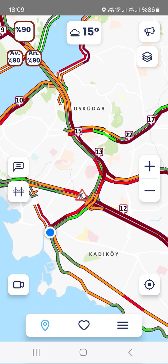 An itibariyle İstanbul trafik %90  Herşey çok trafik oldu 😂😂
