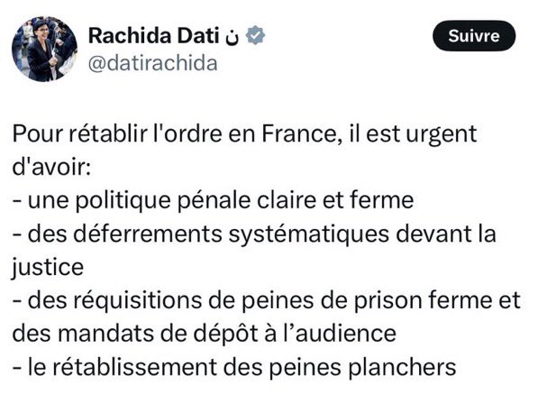 Sous les pavés les CR$ tweet media